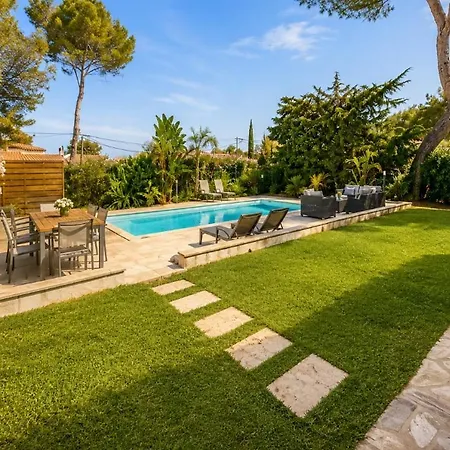 De Bianca - Spacious - Quiet Villa